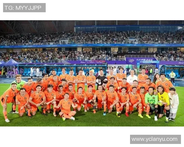 香港足球明星队挑战日本强队展现竞技风采与友谊精神